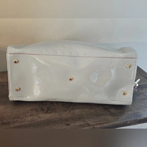Arcadia bag Light Gray Patent Leather Tote Bag - Picture 5 of 13
